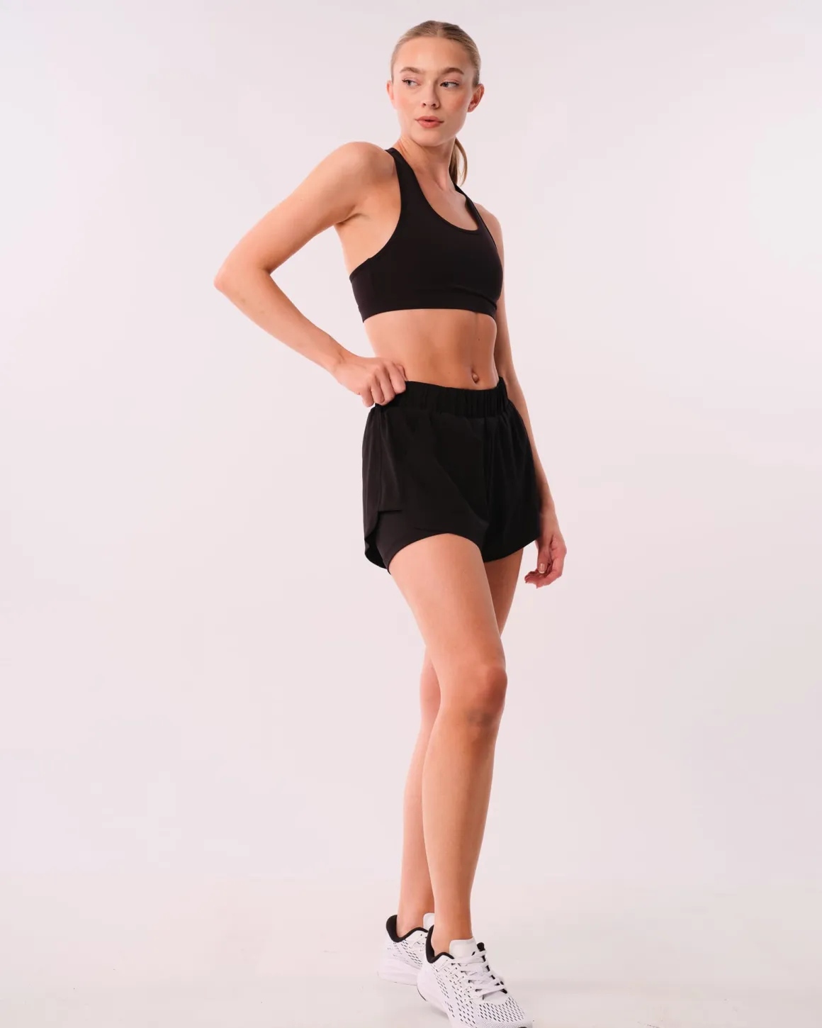 Radical Run 2-1 Shorts Black Beauty