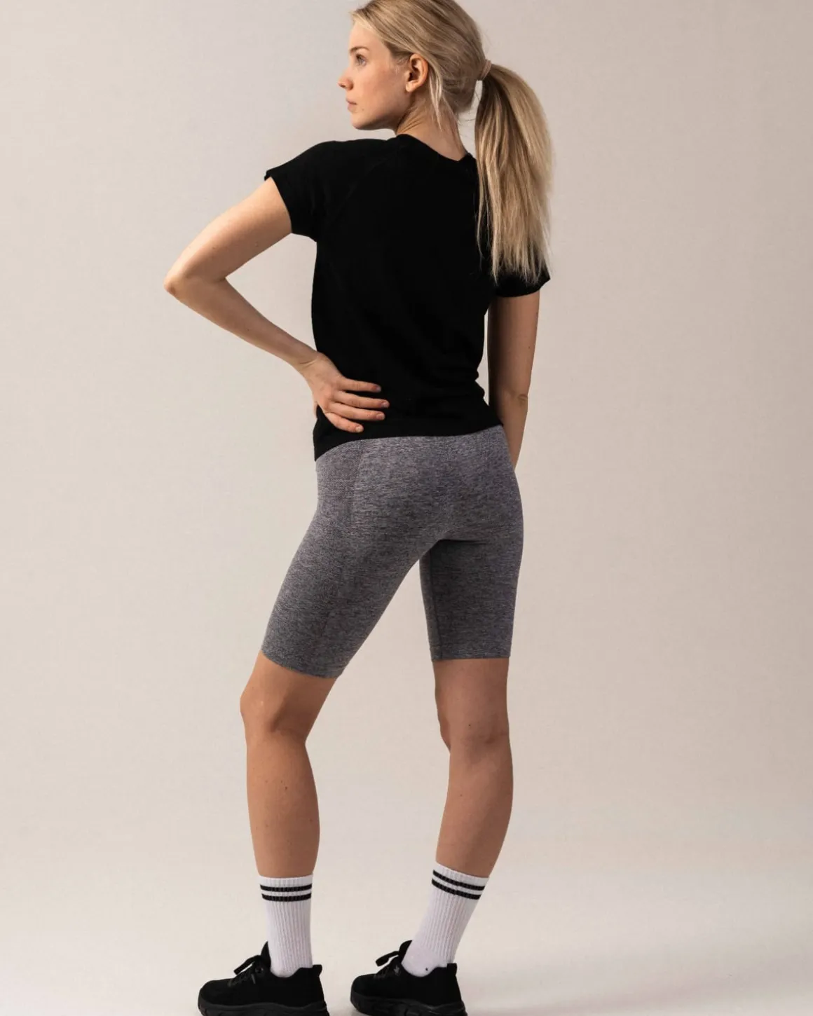 Routine Seamless Pocket Shorts Grey Shark Marl