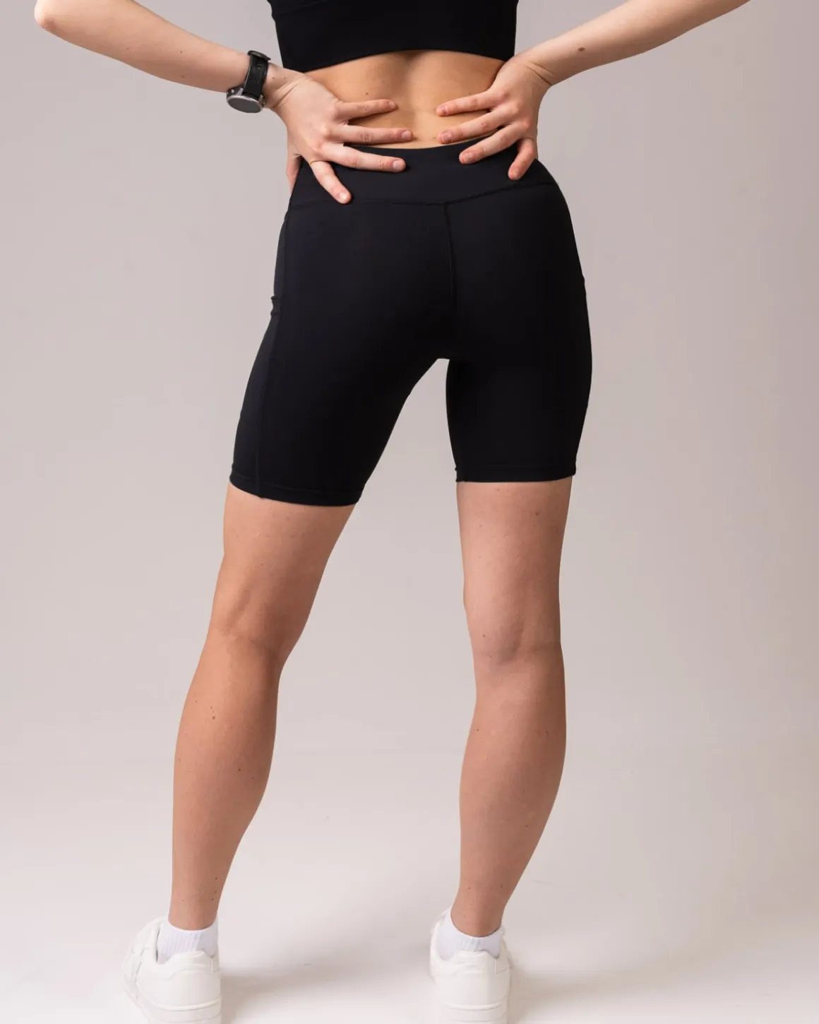 Second-Skin Pocket Shorts 7″ Black