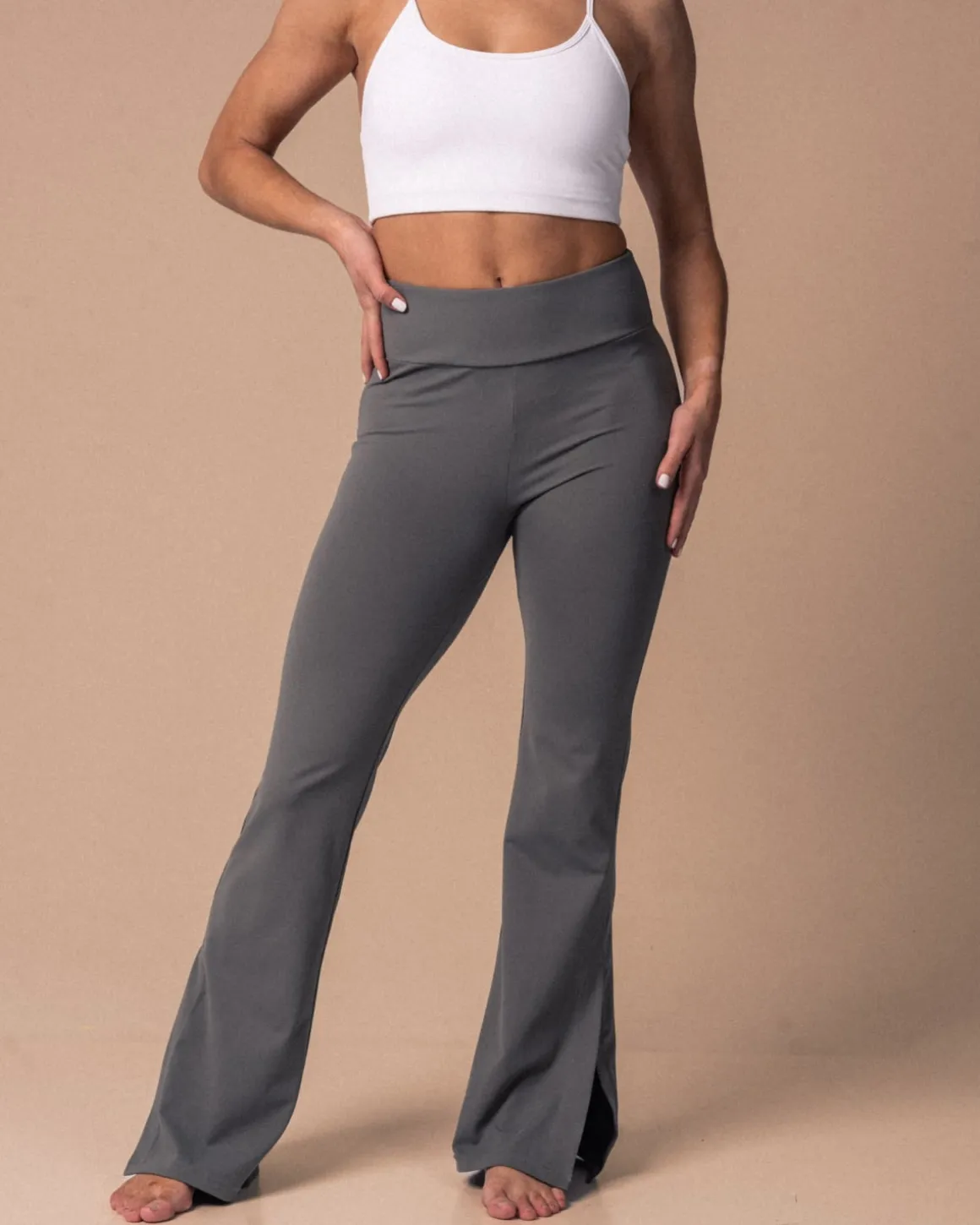 Second-Skin Slit Flare Pants Green Basil