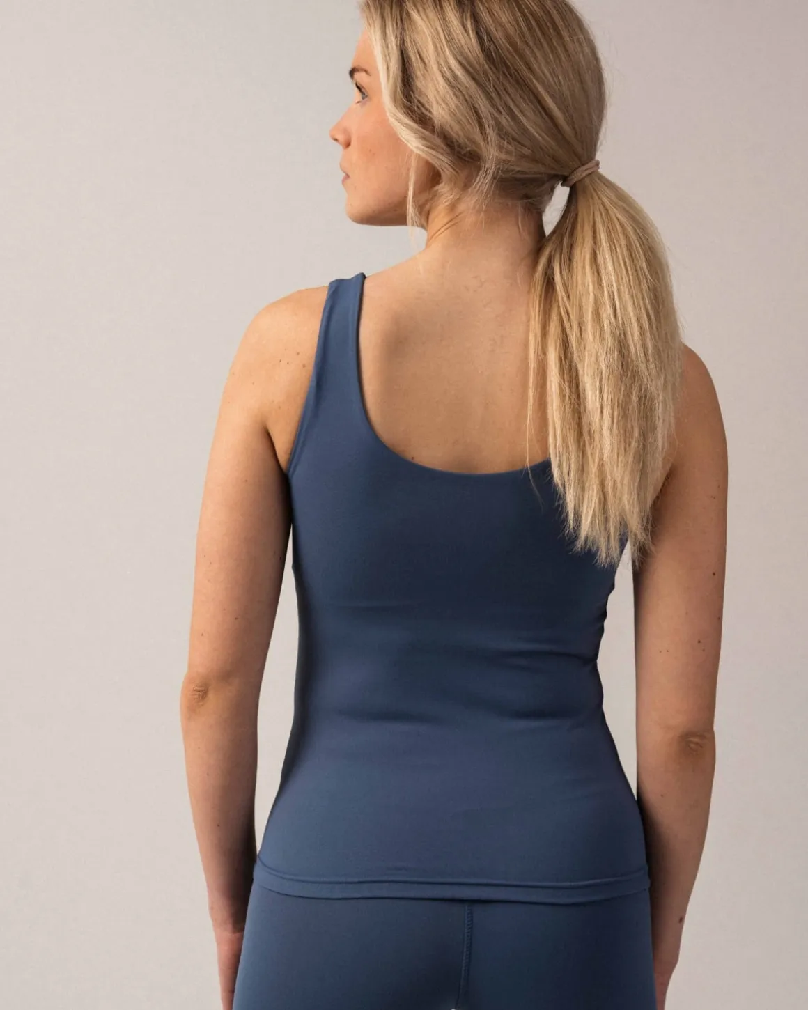 Second-Skin Tank Top Blue Sea