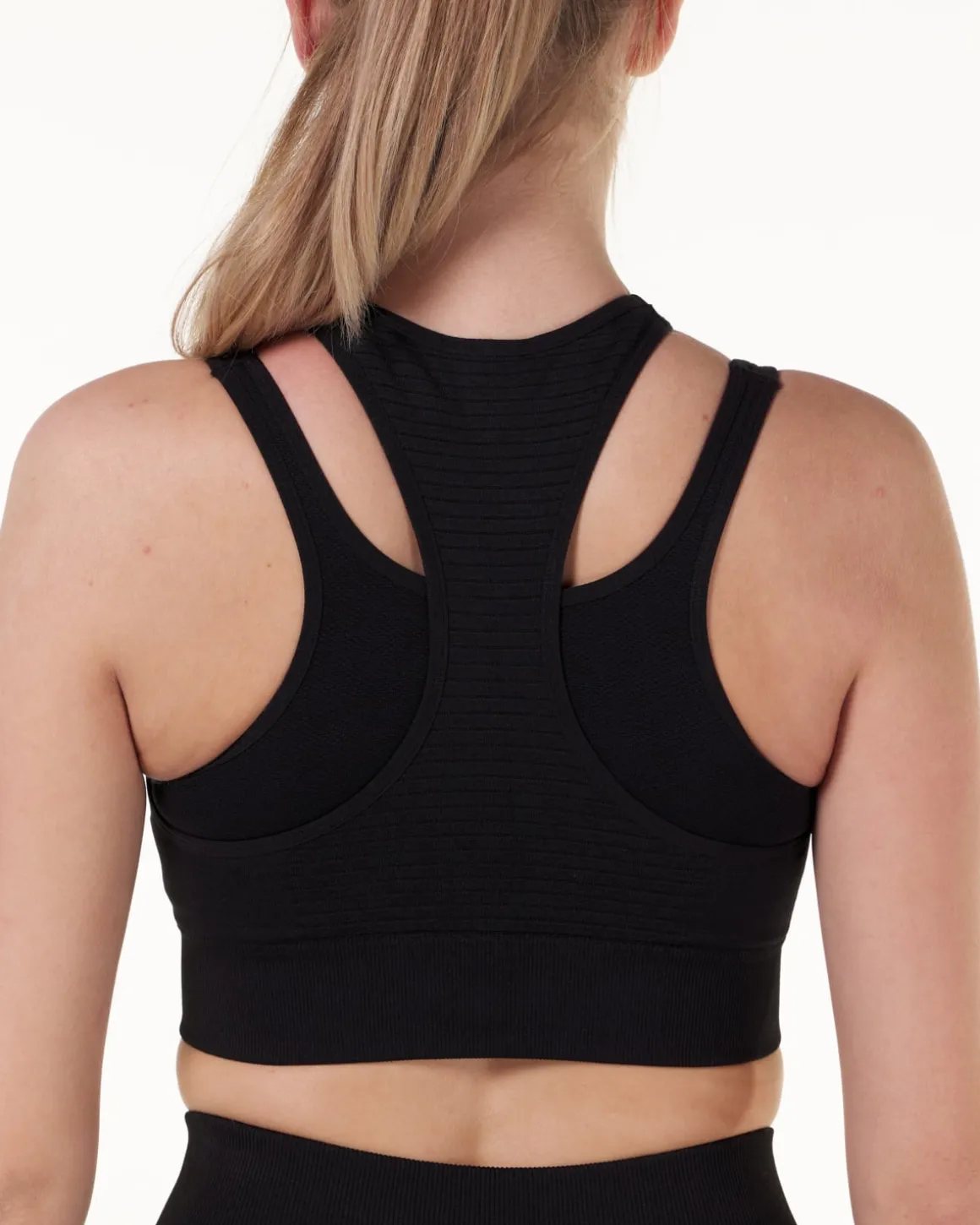 Solar Cut Out Seamless Bra Black