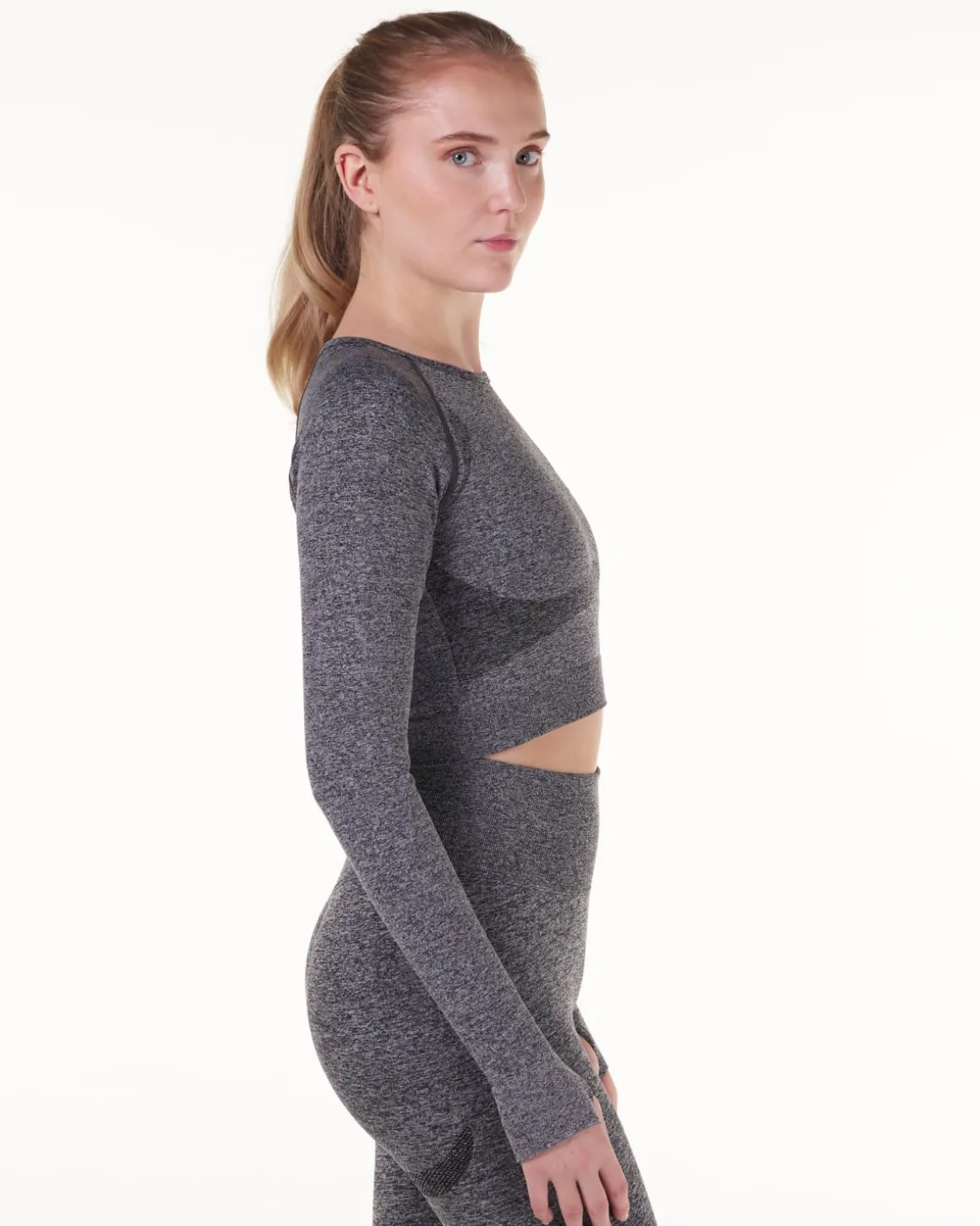 Solar Seamless Cropped LS Grey Marl
