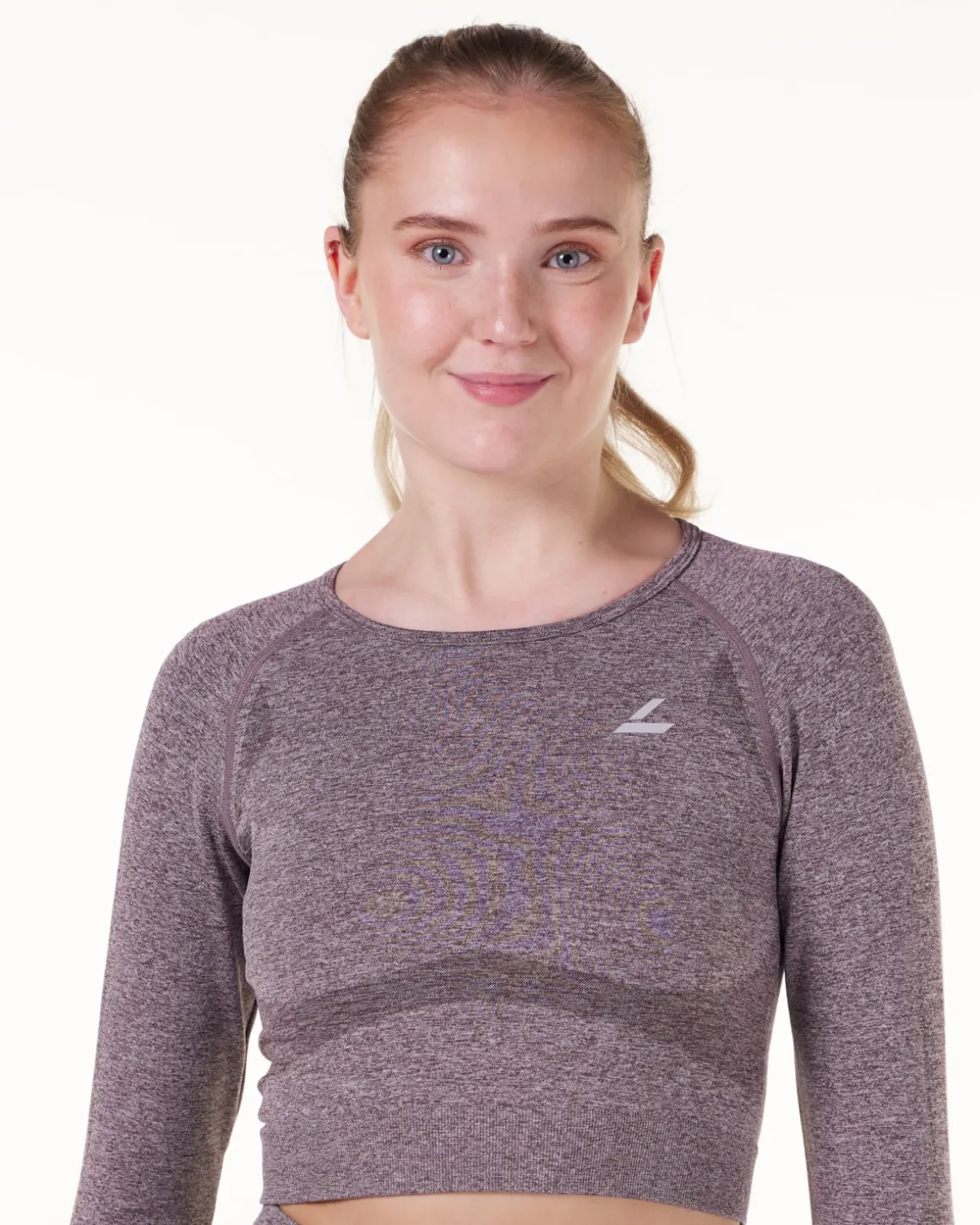 Solar Seamless Cropped LS Red Dusty Marl