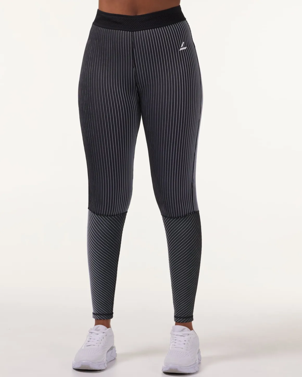 Swift Tech Rib Tights Black/White