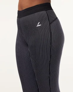 Swift Tech Rib Tights Black/White