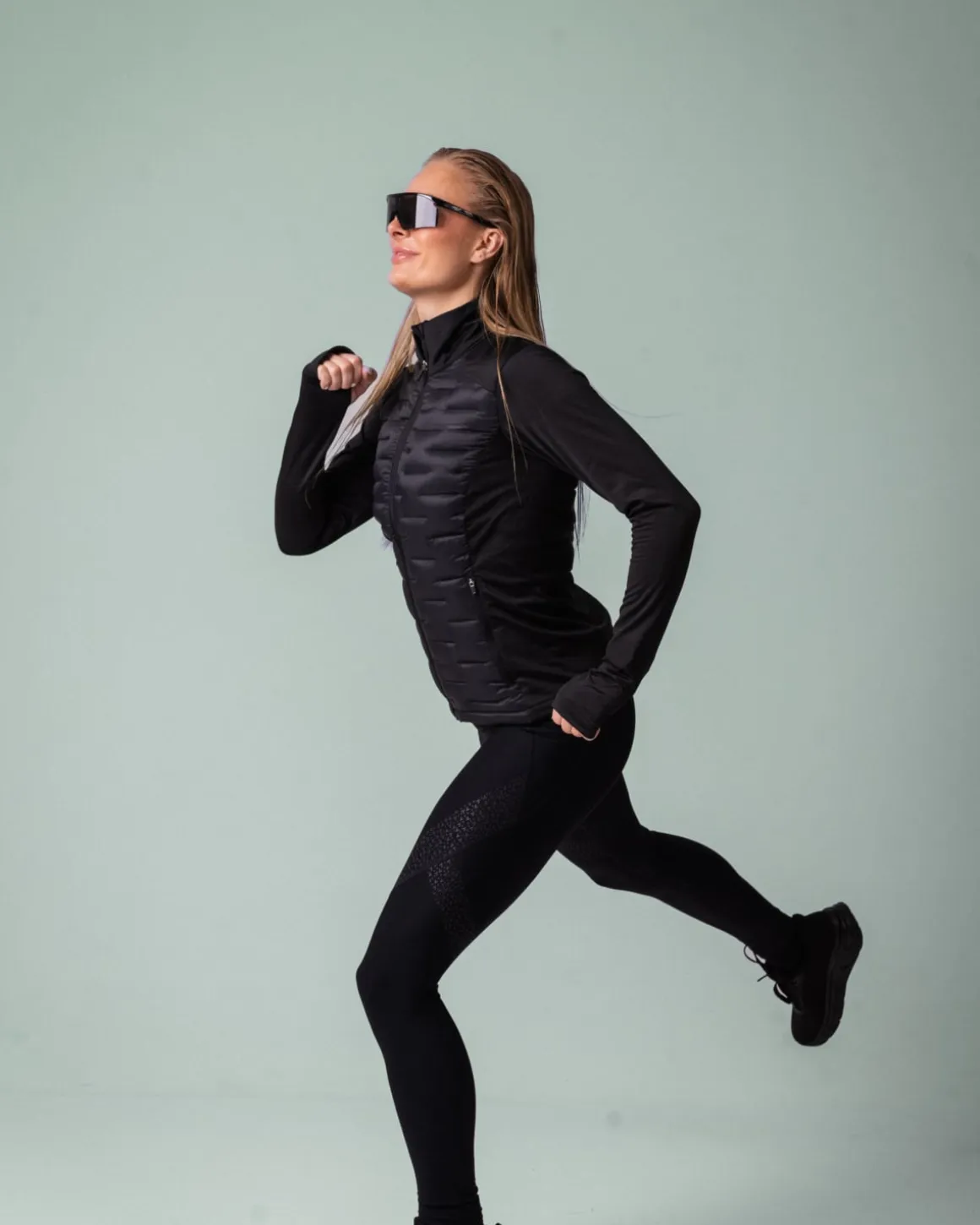 Ultra Tech Hybrid Jacket Pitch Black