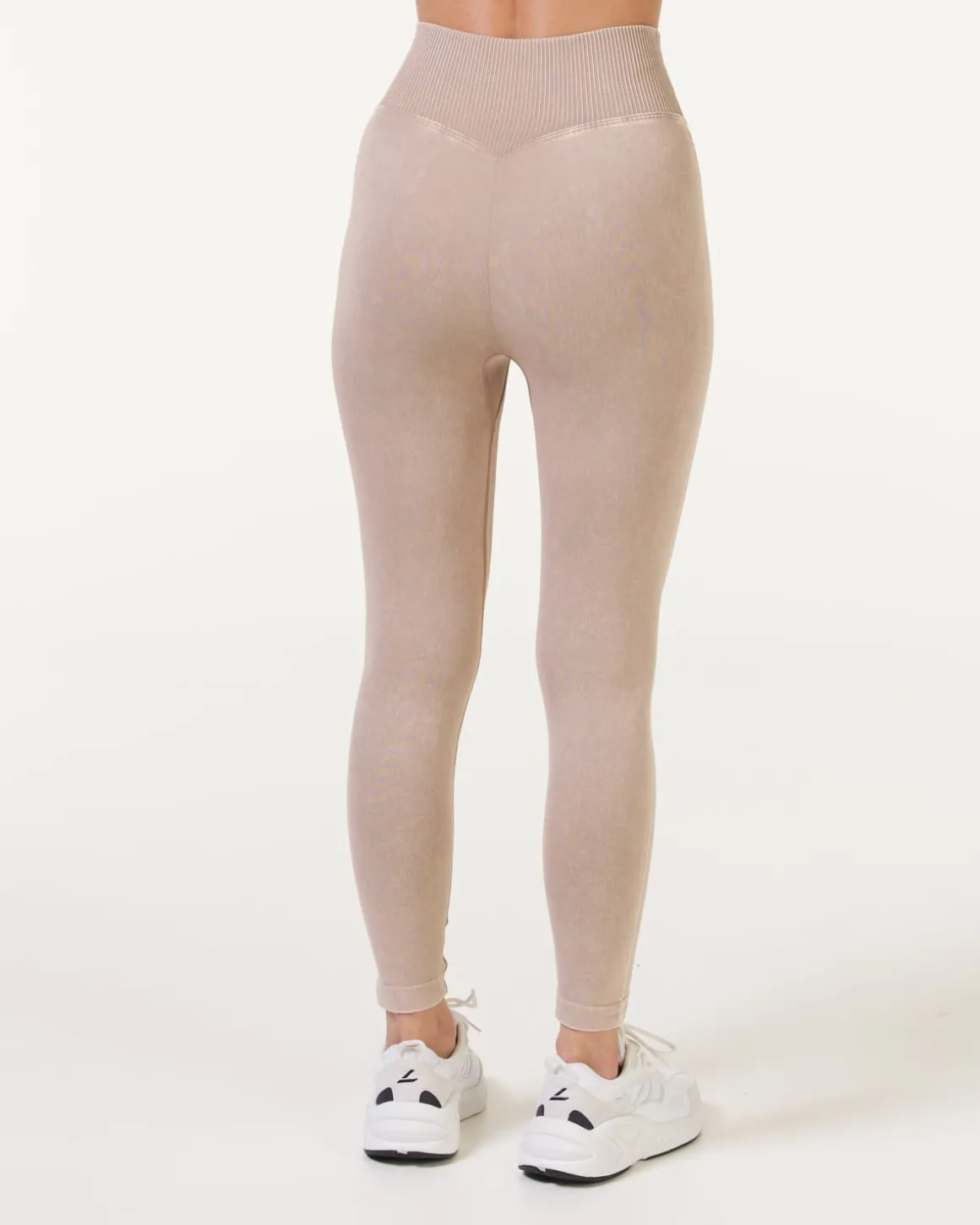 Wave Seamless Tights Beige Sandwash
