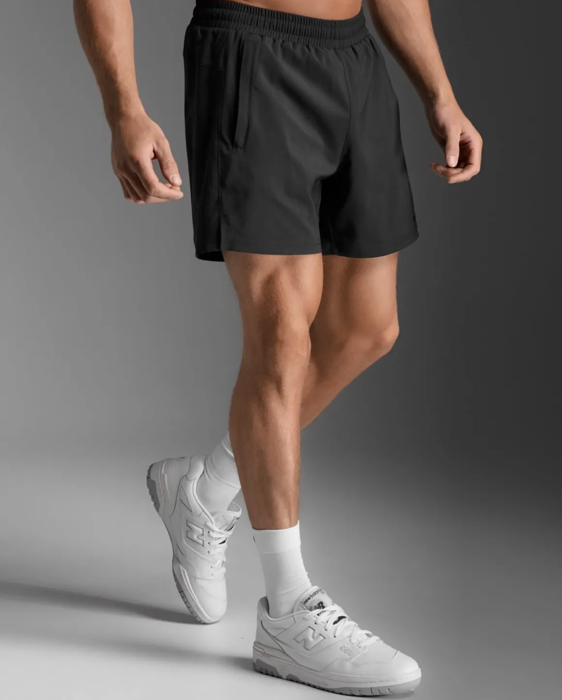 2XU Motion 5.5 Inch Shorts Black/Black